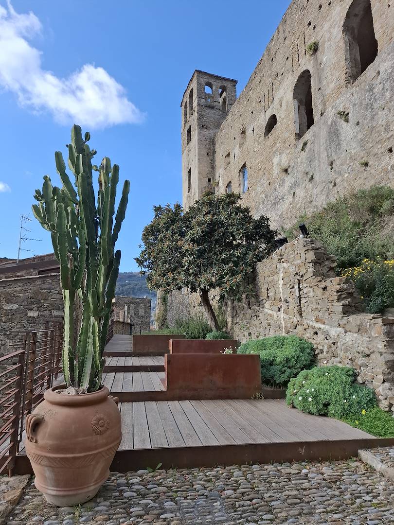 A Dolceacqua lo stupore è di casa
