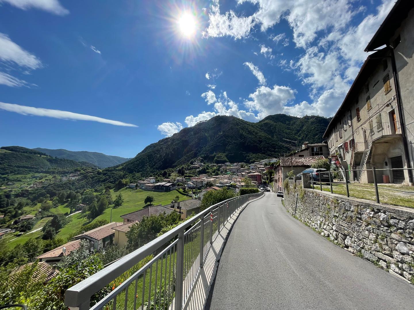Vesio, la frazione più popolosa di Tremosine  - credits Domenico Marchetti
