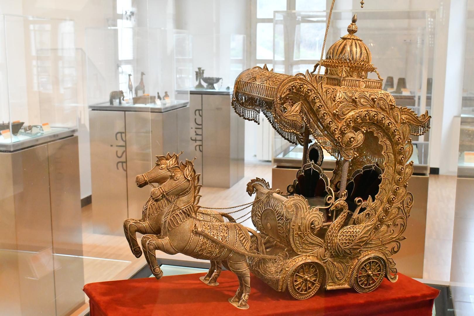 Uno dei manufatti in filigrana: collezione del Museo della filigrana